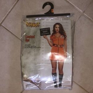 Prison costume 🧡🖤 Halloween 🎃